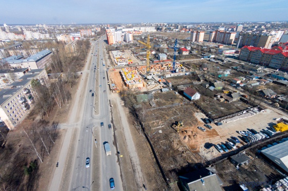 Новгородцы: на ул. Ломоносова продолжается планомерное уничтожение тротуаров