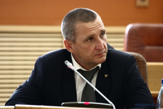 Несостоявшийся сити-менеджер Великого Новгорода оставил работу в мэрии