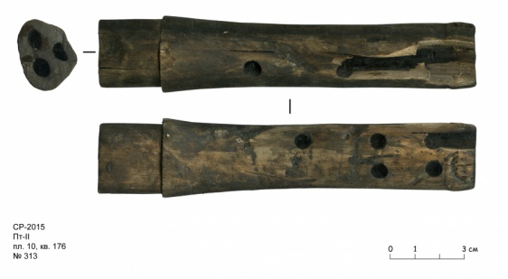 В Старой Руссе археологи нашли фрагмент древнего музыкального инструмента, похожего на волынку
