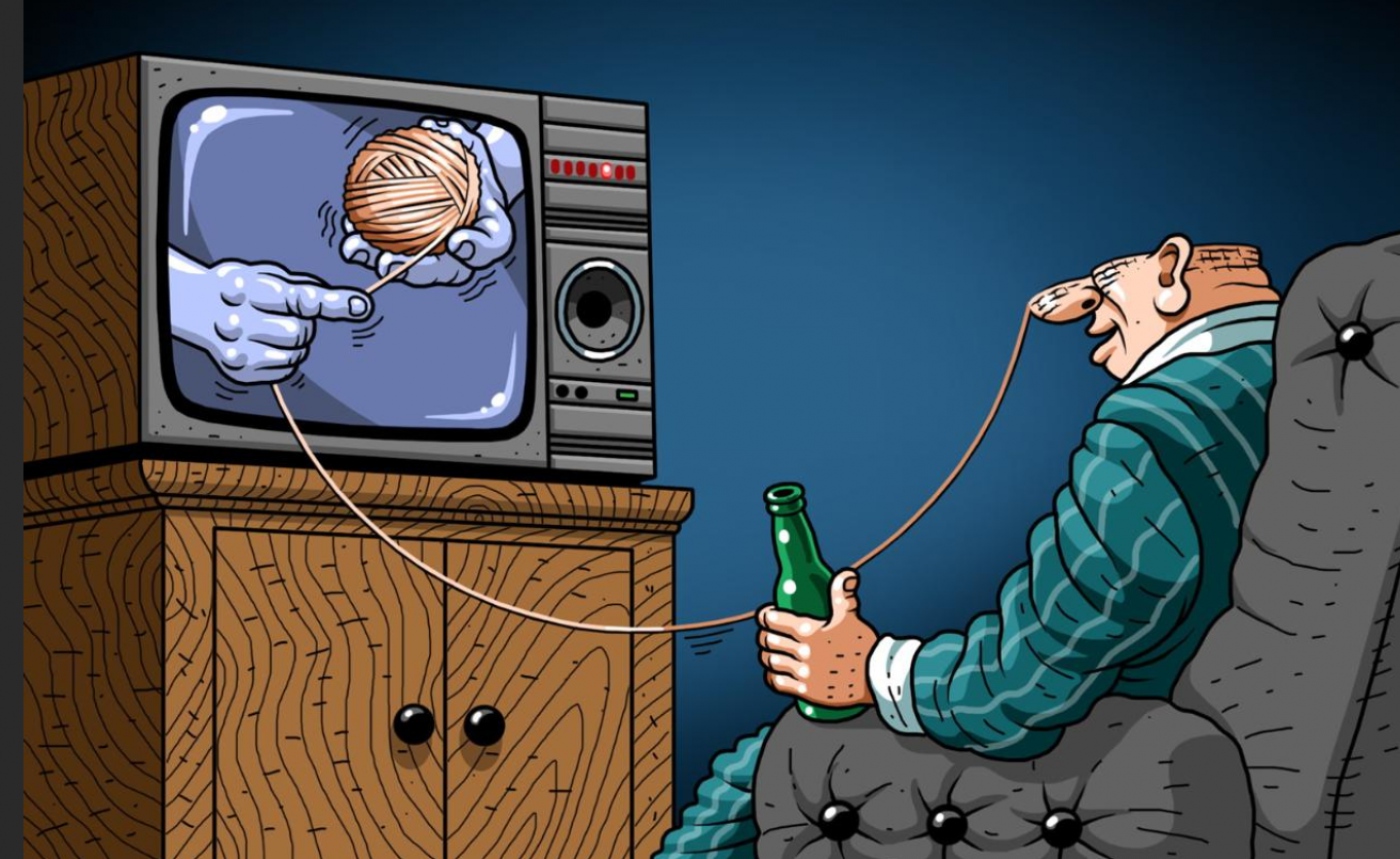 Отключили телевизор что делать. Телевизор карикатура. Телевизор зомбирует людей. В телевизоре шарж. Телевизор зомбоящик карикатура.