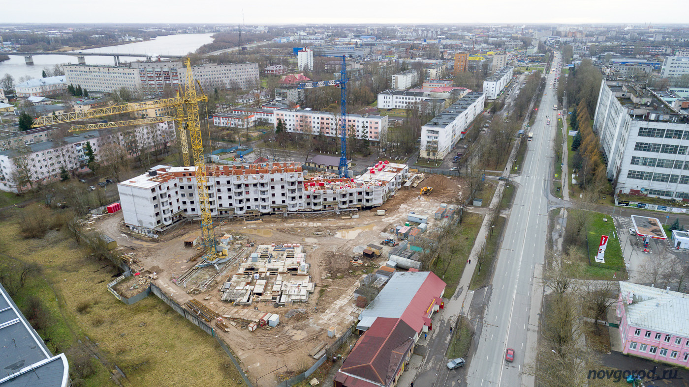 Большая санкт петербургская. Большая Санкт Петербургская 98к1. Большая Санкт-Петербургская 111 Великий Новгород. .Большая Санкт Петербургская, д.98. Большая Санкт-Петербургская 98 корпус 1.