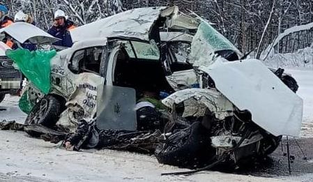 За сутки на дорогах Новгородской области погибли два человека и ещё четыре получили травмы
