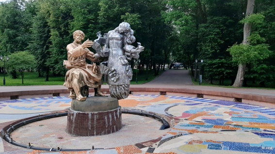 Полицейские узнали, кто раскрасил скульптуру фонтана «Садко»