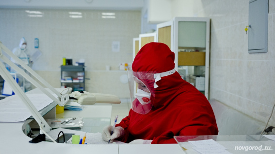За сутки коронавирус диагностировали у 72 новгородцев