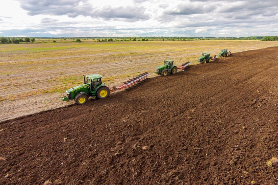 Для поддержки сельского хозяйства Новгородской области губернатор предложил внедрить программу «Новгородский гектар»