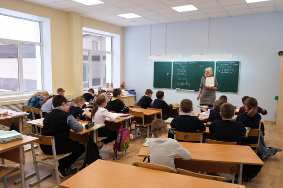 Школа №1 в Крестцах открылась после капитального ремонта