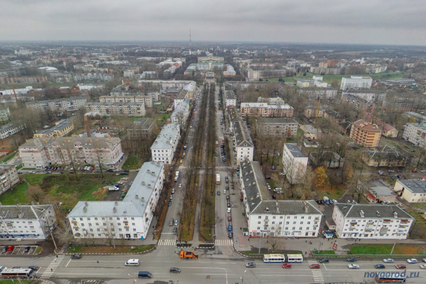 Бульвары великого новгорода. Воскресенский бульвар Великий Новгород. Воскресенский бульвар 5 Великий Новгород. Воскресенский бульвар 10 Великий Новгород. Воскресенский бульвар 2/2 Великий Новгород.