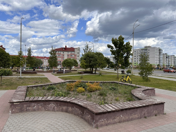 Жителям Великого Новгорода предлагают рассказать, каким они хотели бы видеть сквер Каберова