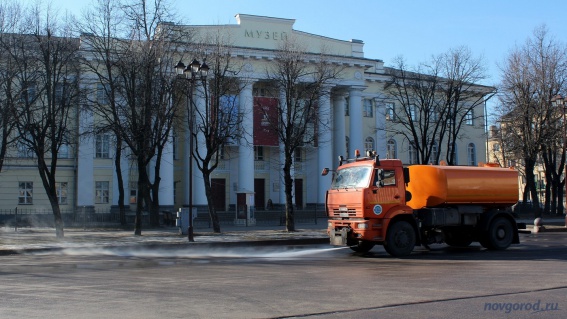 Улицы и парки Великого Новгорода продезинфицируют