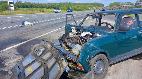 В Новгородском районе столкнулись легковушки, погиб пассажир