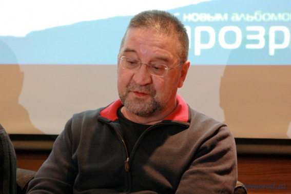 Лидер группы ДДТ Юрий Шевчук. 