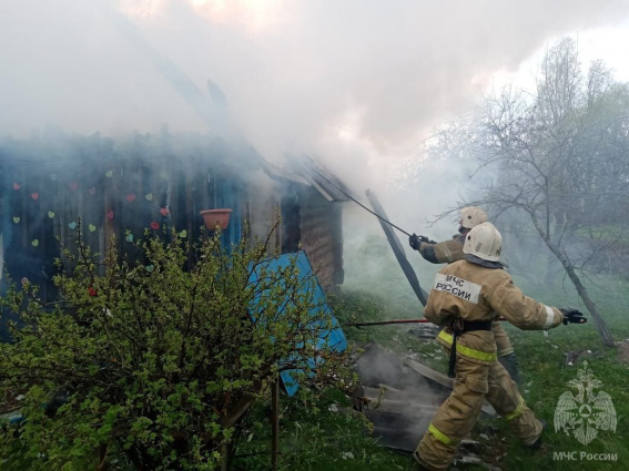 За сутки в Новгородской области сгорело три бани