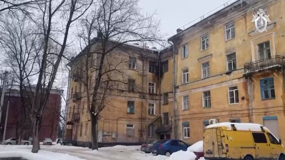 В Боровичах проводят проверки по сообщению о неудовлетворительном состоянии жилого дома