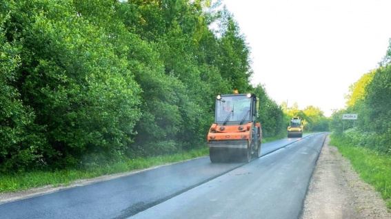 На ремонт 31-километрового участка дороги в Батецком районе уйдёт 288 млн рублей