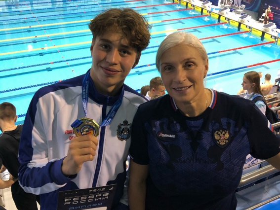 Новгородский пловец Егор Бабинич завоевал три медали на всероссийских соревнованиях