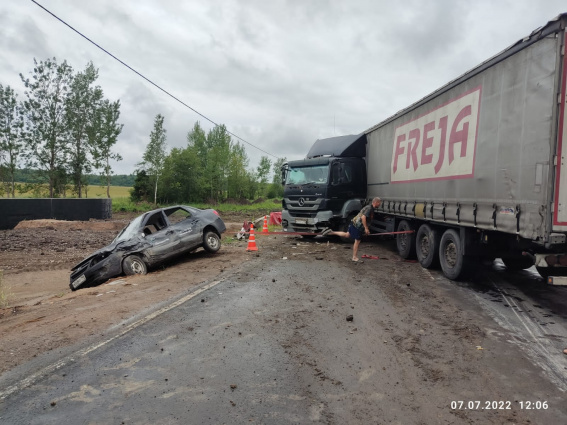 Водитель пострадал в ДТП на М10 в Чудовском районе