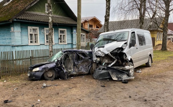 За сутки в Новгородской области нетрезвые водители стали виновниками двух ДТП