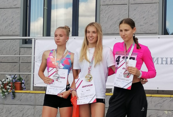 Новгородская легкоатлетка выиграла всероссийские соревнования