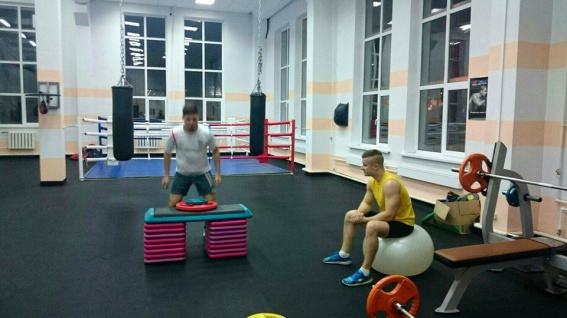 Персональный тренер Артем Федоров приглашает новгородцев на тренировки
