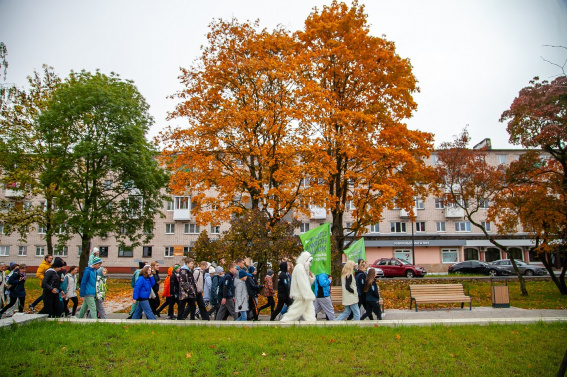 В Великом Новгороде более 500 человек приняли участие во Всероссийском дне ходьбы
