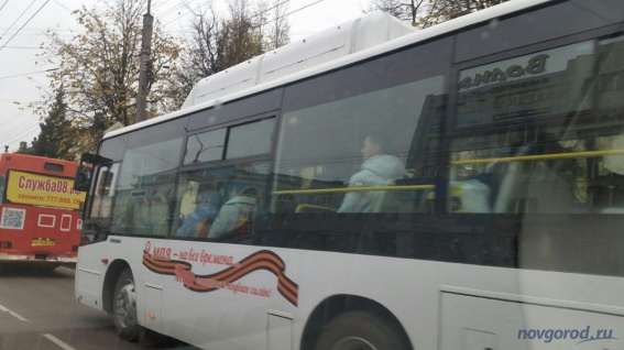 Автобус малой вместимости на маршруте №16. 