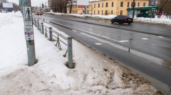 Количество ДТП с неудовлетворительным состоянием дорог выросло в два раза в Новгородской области
