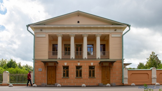 Путевой дворец Екатерины II в Коростыни. 