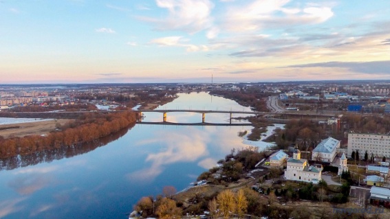 Из-за перекрытия Колмовского моста в Великом Новгороде изменится движение автобусов