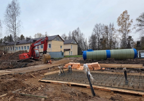 В посёлке Новосельский Старорусского округа строят станцию водоподготовки