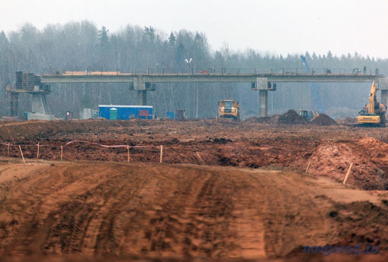 Строительство трассы М11, март 2015 года. © Фото из архива интернет-портала «Новгород.ру»