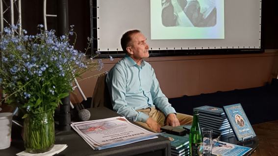 © Николай Белов / фото Елены Николаевой