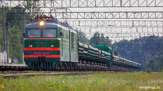 Погрузка на железной дороге в Новгородской области составила 2,5 млн тонн за январь-апрель 2024 года