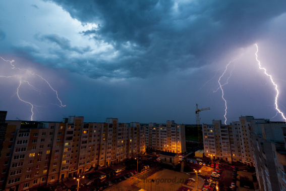 Грозы и очень сильные дожди ожидаются в Новгородской области
