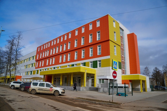 За пять недель детскую поликлинику в Боровичах посетили более 7700 пациентов
