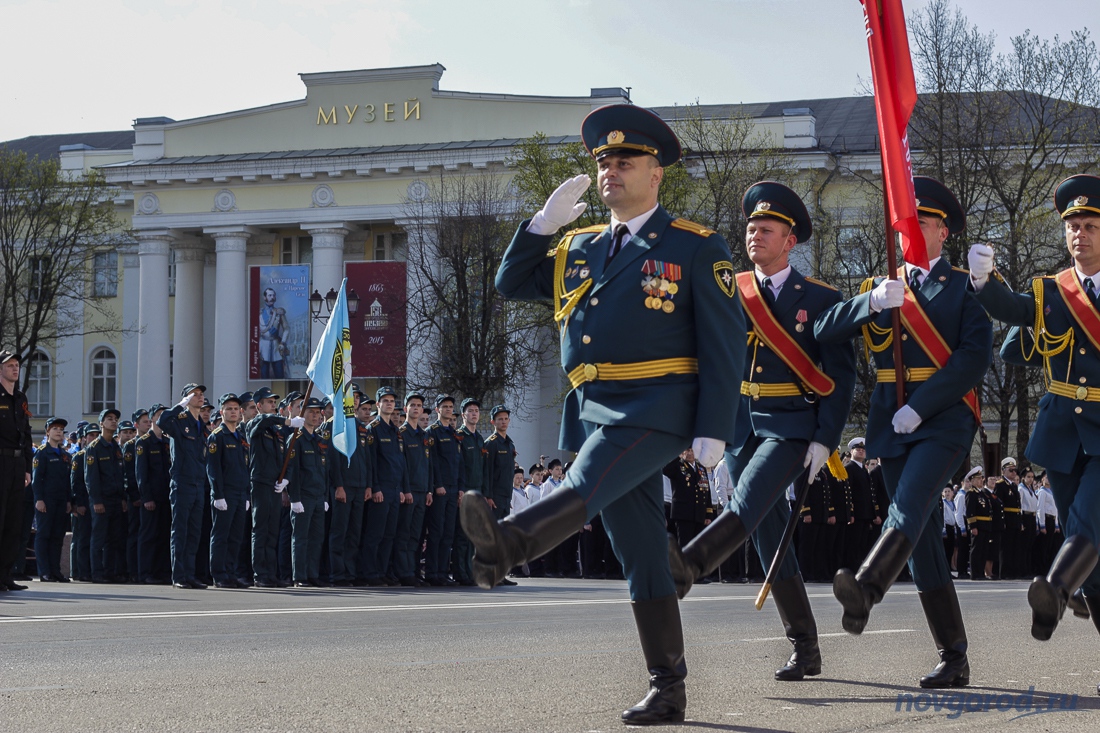 9 мая великий новгород фото