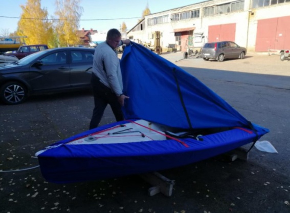 Спортивная школа в Великом Новгороде получила две новые гоночные яхты