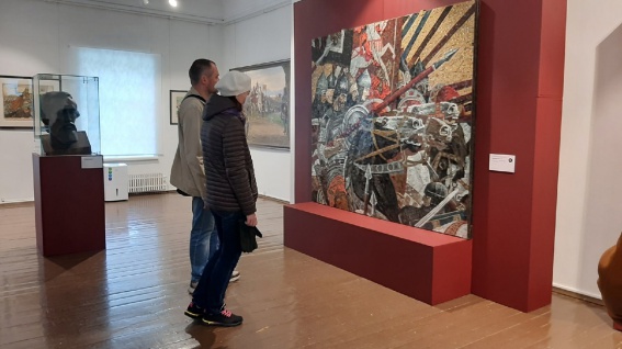 В Великом Новгороде открылась выставка шедевров русской живописи, посвящённых Александру Невскому