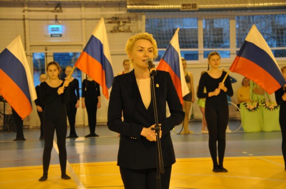 Министр спорта и молодежной политики Елена Кирилова. 