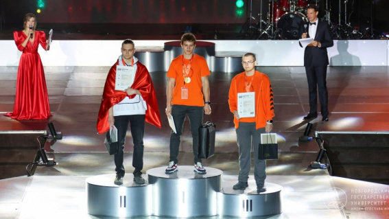Новгородские студенты взяли два золота и одно серебро на Чемпионате высоких технологий