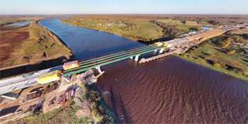 Панорама: Строительство М11: Мост через реку Волхов