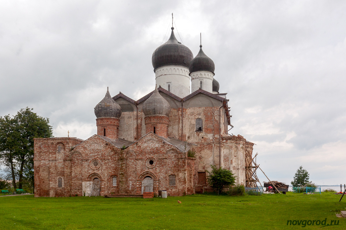 храмы новгородской области