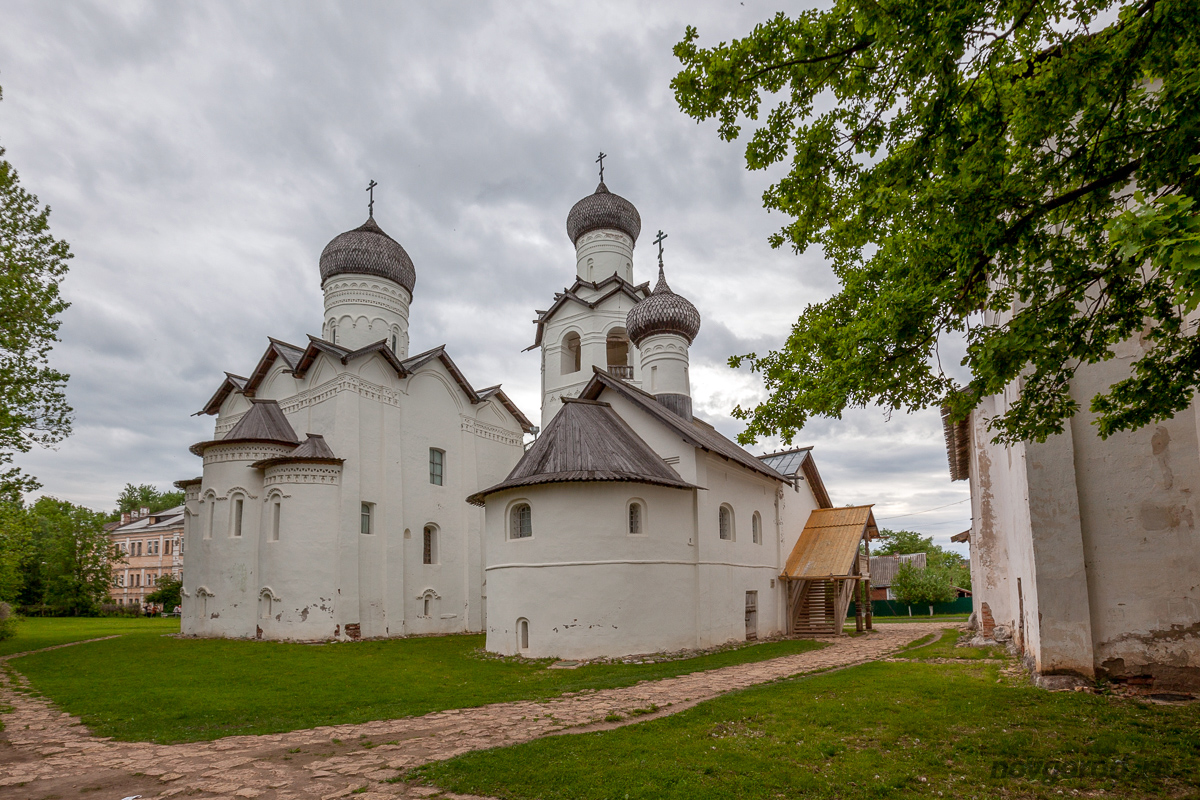 Спасо-Преображенский Старорусский монастырь 